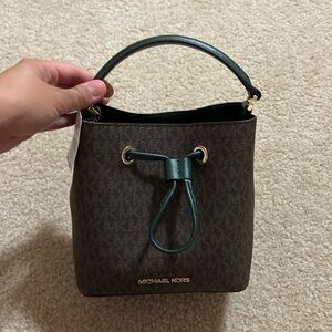Michael Kors mini bucket crossbody
